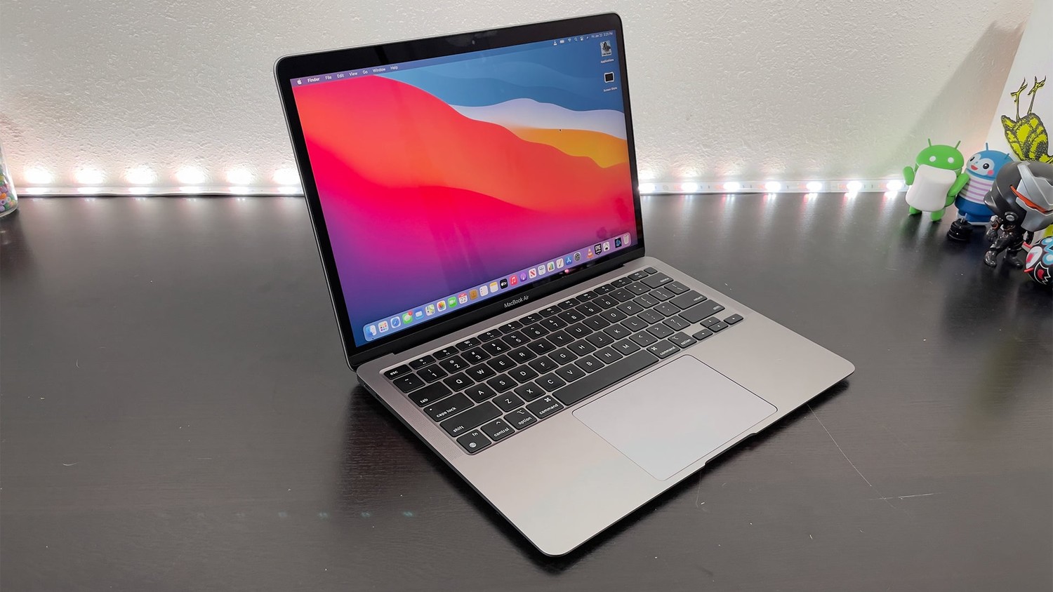 Восстановление MacBook Air M1: Как заменить матрицу и вернуть ноутбуку